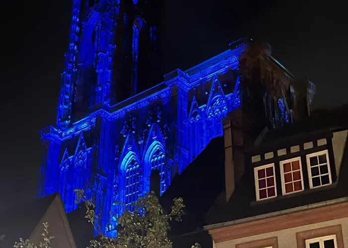 Lägenhet De Charme 77m2 Plein Centre *